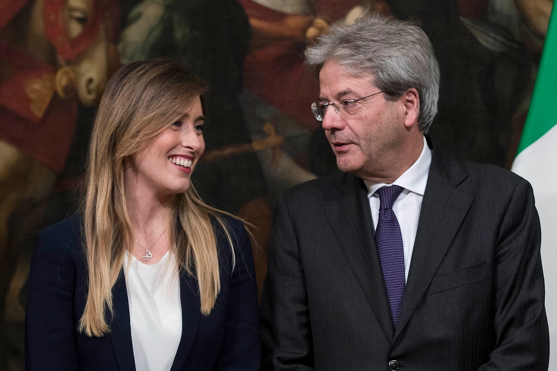 Banche, Paolo Gentiloni: "Maria Elena Boschi sarà candidata dal Pd e le auguro un grande successo"