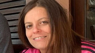 Ilaria Salis, il bonifico è arrivato: fuori dal carcere, ora l'albergo