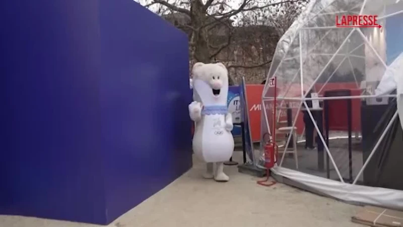 Milano-Cortina, la gioia dei fan per Tina e Milo: le mascotte dei Giochi
