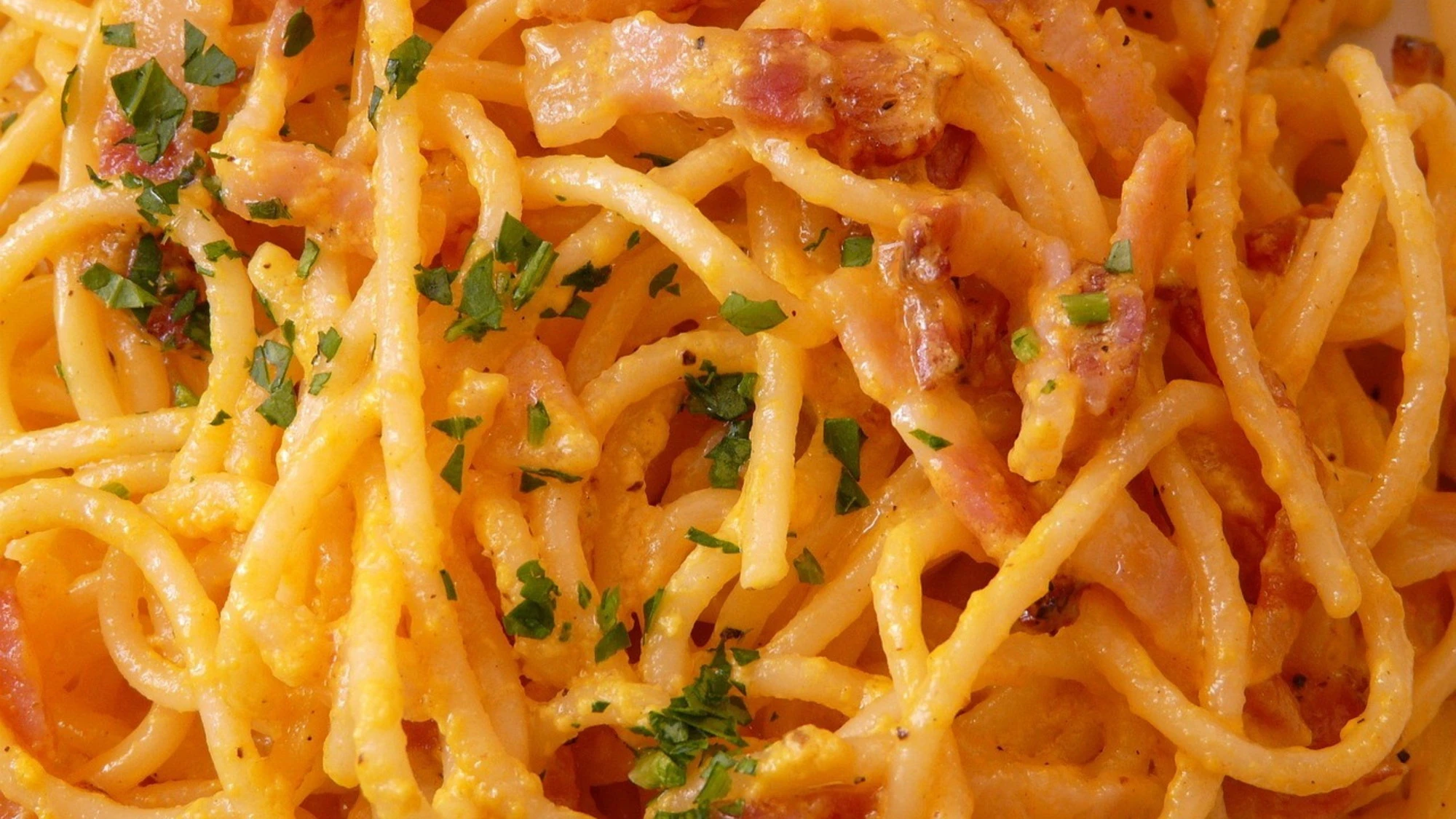 Cosa insegna la carbonara tarocca dell'Europarlamento