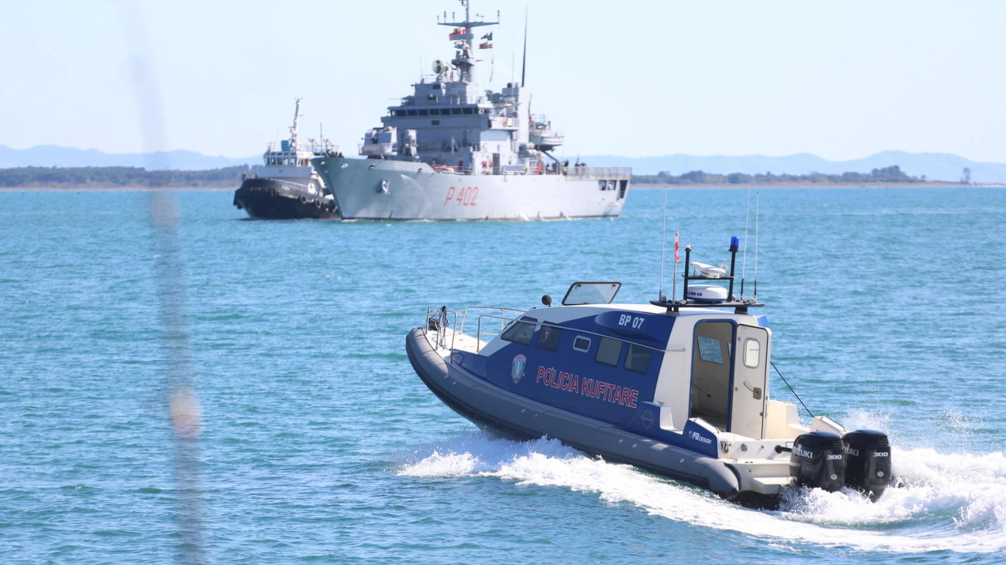 Immigrazione, le toghe rosse con i medici anti-Cpr: "Buona pratica"