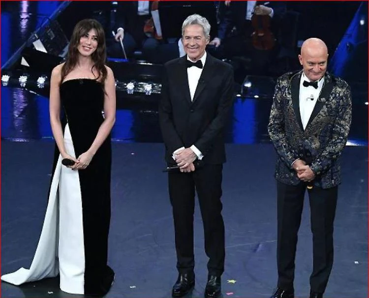 Sanremo 2019, la quarta serata: tutti i duetti e quell'ospite attesissimo