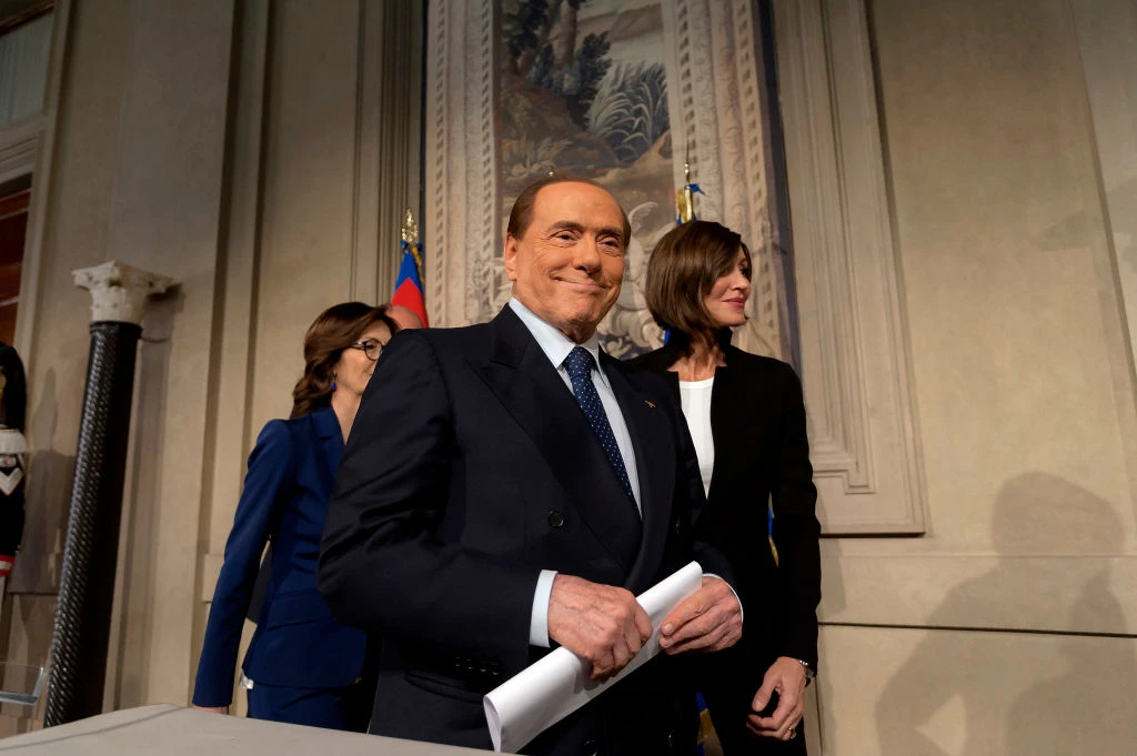 Silvio Berlusconi si può di nuovo candidare alle elezioni: indiscrezione dal Tribunale, nel centrodestra cambia tutto