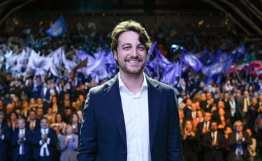 Alberto Stefani spiazza la sinistra: la prima legge è targata Pd