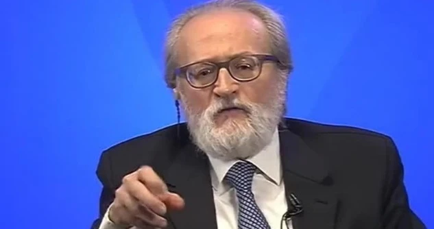 Taglio parlamentari, Paolo Becchi: "La Lega deve uscire dall'aula davanti a questo spettacolo indecoroso"