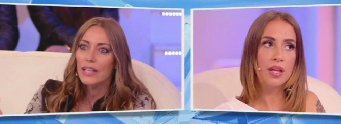 Pomeriggio 5, la pernacchia di Malena a Irama: "Io fidanzata con lui?", demolito l'ex Uomini e Donne