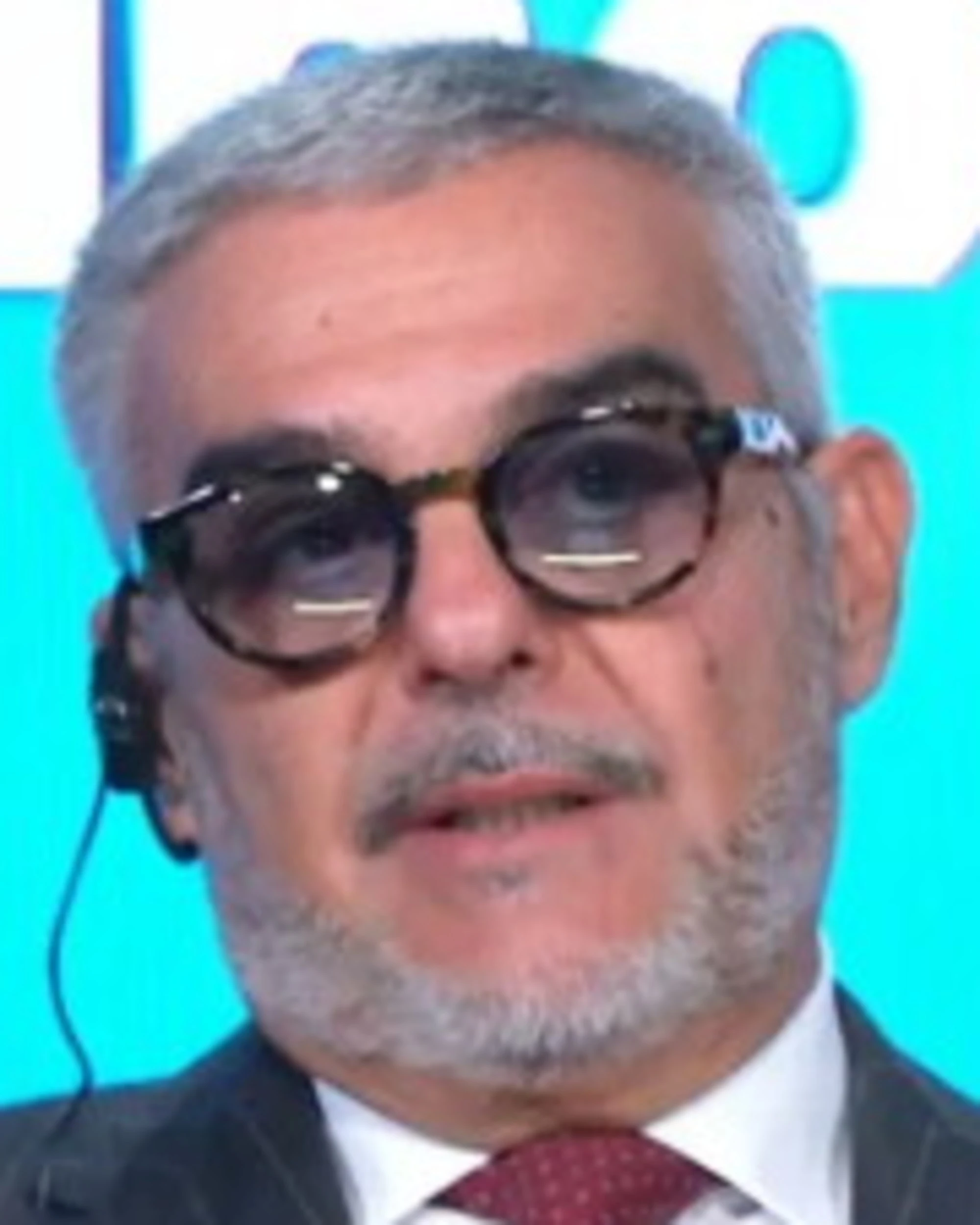 Garlasco, il siluro dell'avvocato di Lovati: "Voglio dire una cosa alla mamma di Sempio"