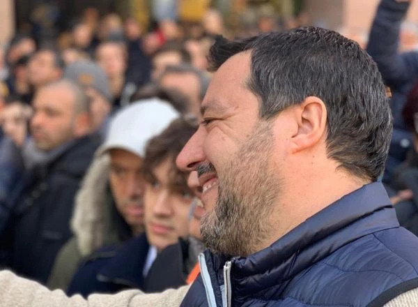 Salvini "Se l'Europa non cambia il popolo deve fare le sue scelte"