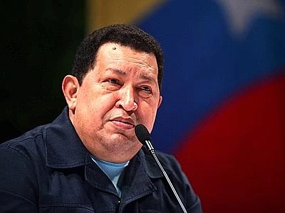 Venezuela, Chavez "sotto i ferri a L'Avana". Governo affidato a Nicolas Maduro
