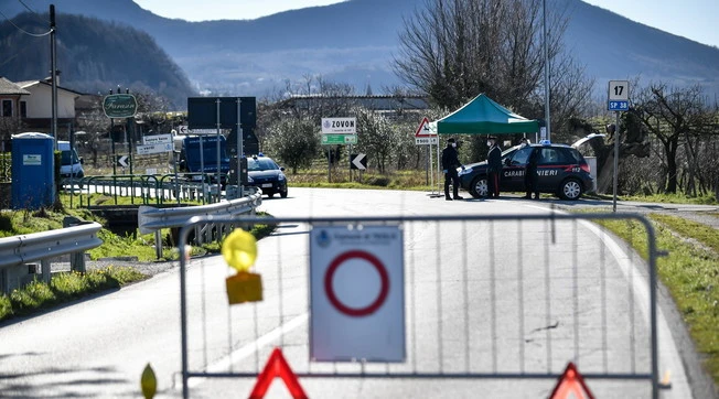 Coronavirus, lo studio-choc: "Lockdown inutile", il modello predittivo sulle vittime che mette in dubbio la scelta del governo