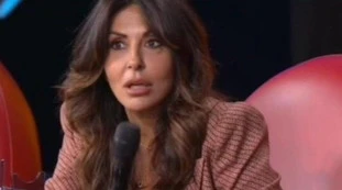 Amici Speciali, voce ferocissima su Sabrina Ferilli: "Prima della fine...", vendetta contro la De Filippi?