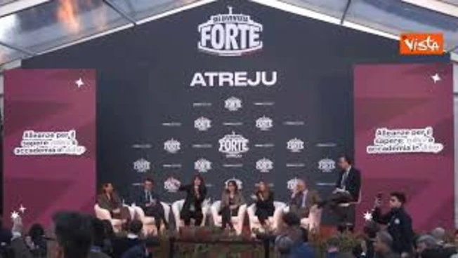 Bernini contestata da studenti ad Atreju cita Berlusconi: "Siete sempre dei poveri comunisti"