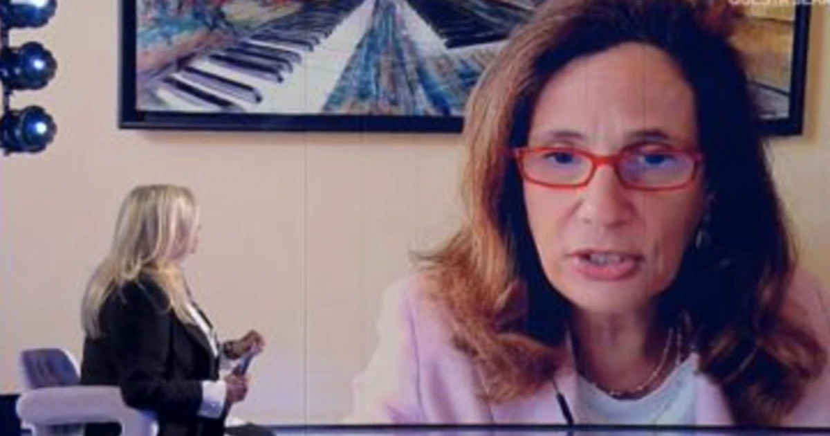 Ilaria Capua e Mara Venier, imbarazzo a Domenica In sul vaccino: "Sono sicura che lo hai già fatto", "no, mai"