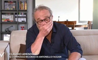 Verissimo, Amendola non trattiene le lacrime: "Possiamo andare avanti?"