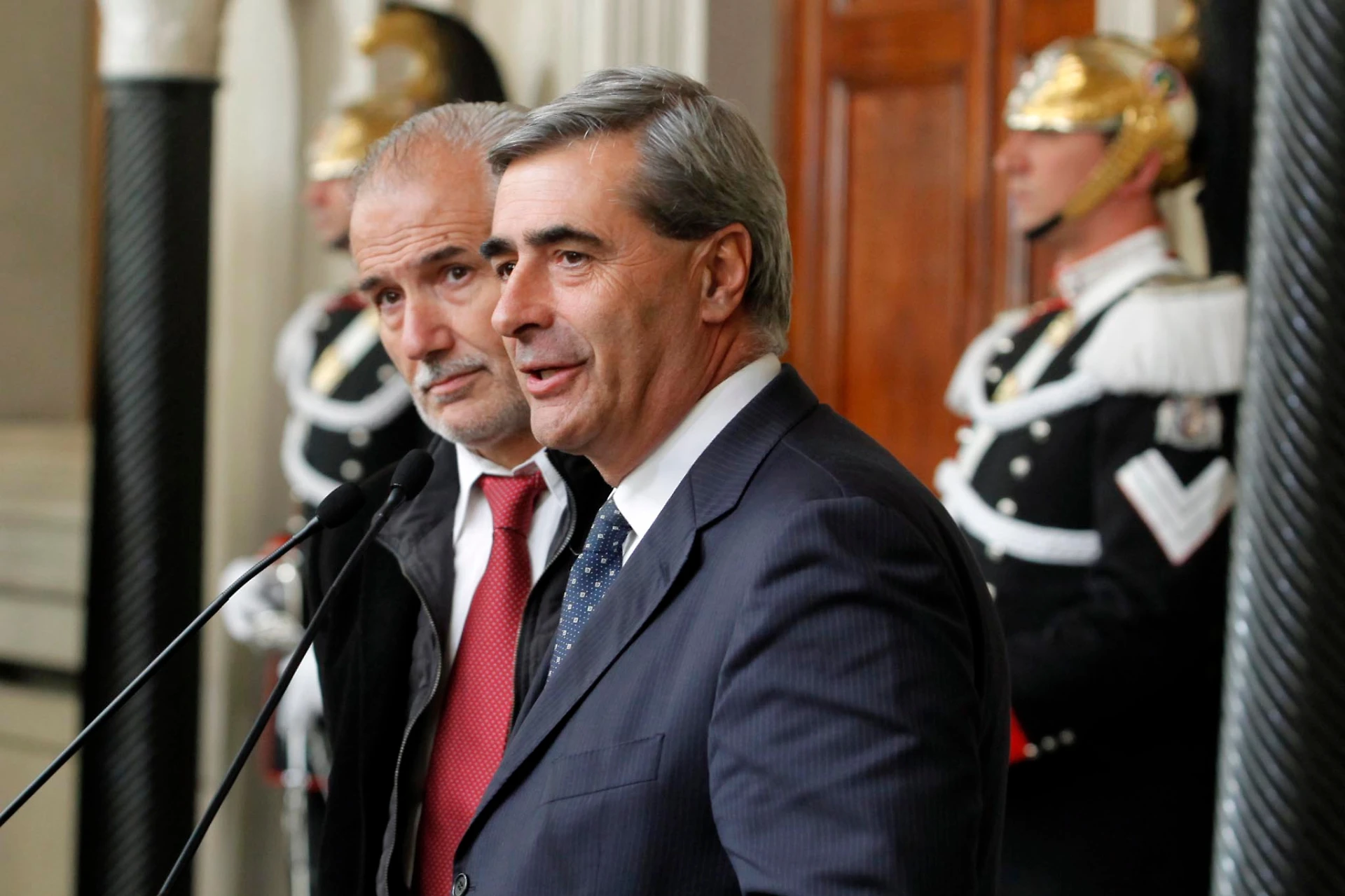Valle d'Aosta, Antonio Fosson si dimette da presidente: "Ipotesi infamanti, un passo indietro per dignità"