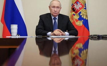Putin, la mossa a tradimento il giorno dopo le elezioni: Russia sconvolta
