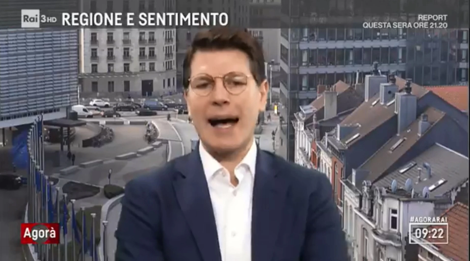 Regionali Basilicata, il delirio del M5s Ignazio Corrao: fino a dove si spinge (per poi ridere di se stesso)