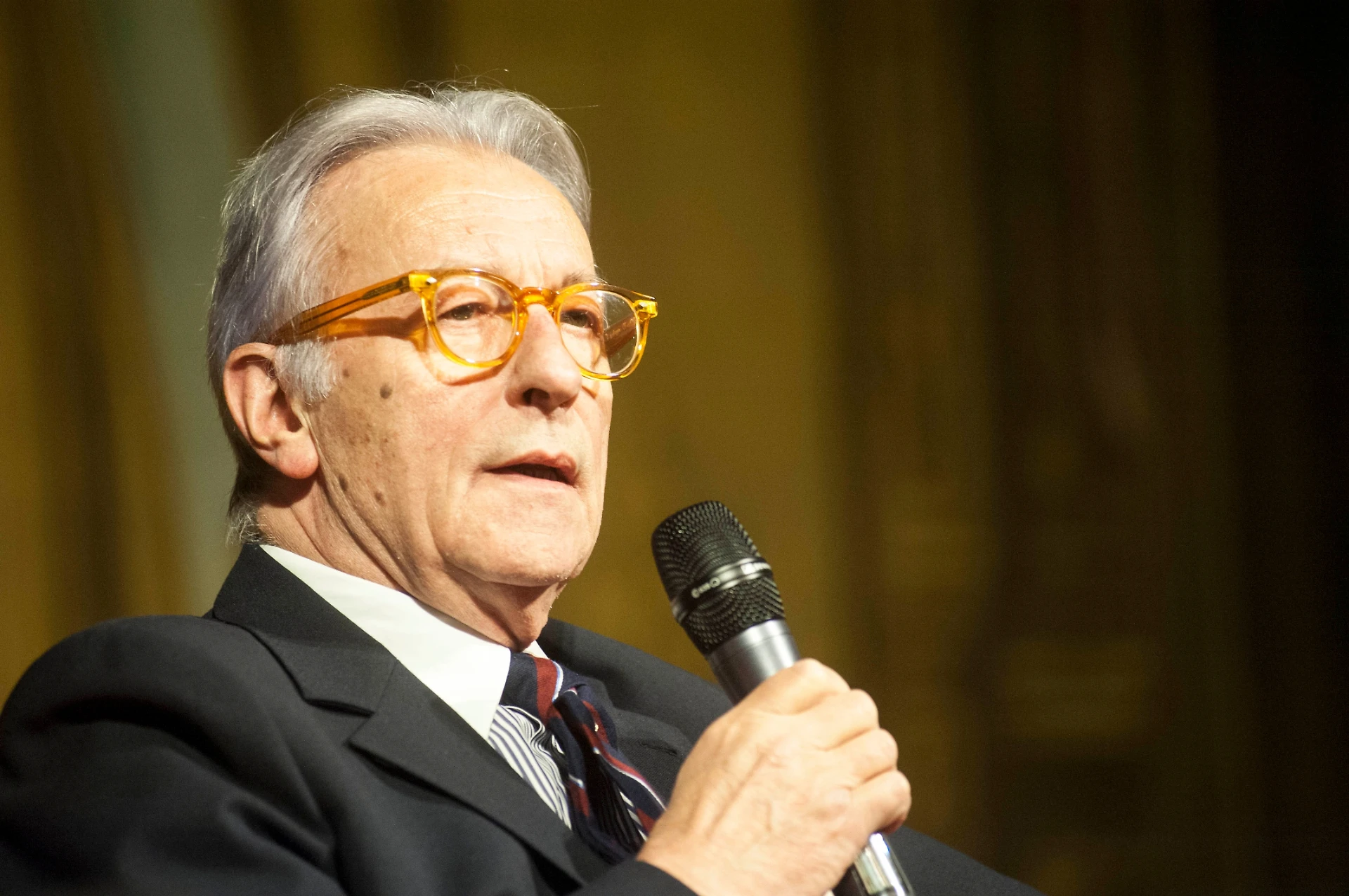 Vittorio Feltri, il calcio è diventato peggio della politica