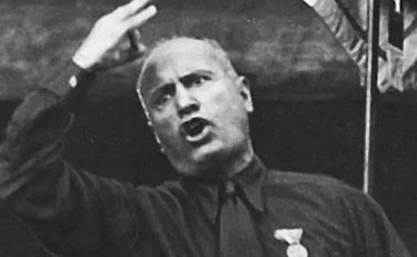 Feltre, revocata la cittadinanza onoraria a Mussolini: decisivo un voto di FdI