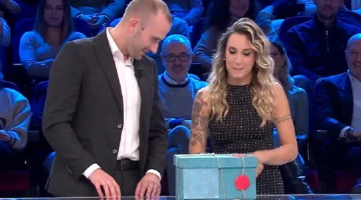 Affari Tuoi, "va bene un ca***o": Sara travolta dalle critiche, cos'è successo dopo la puntata