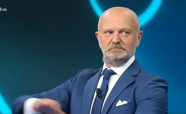 Andrea Pucci, Rocco Tanica umilia il Pd: "Gara tra cag***"