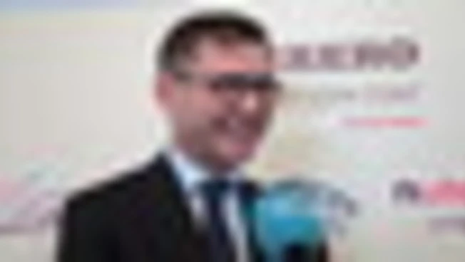 https://media.liberoquotidiano.it/qnwQor-jTIXZFq3Pv8asJ0tupRe5bkp0tDgNtSoOPNQ/width:800/quality:90/aW1hZ2VzLzIwMjUvMTAvMDkvMTgwNDA4MDY1LTIwMTkwMDNmLWRhNGUtNGFlMi1iOWNlLWUyNmI2ZGI1YzYxMS5qcGc.webp