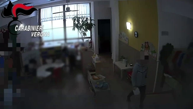 Maltrattamenti sui bambini in un asilo nido a Verona, 5 maestre interdette