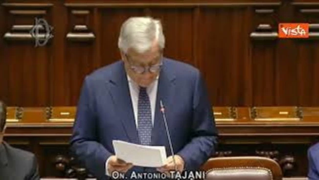 https://media.liberoquotidiano.it/qpGbzHPF_5xznSDVu9LcYyBtojnyPCj1Tq8OUz6T7YM/width:800/quality:90/aW1hZ2VzLzIwMjUvMTAvMDIvMDgzMTEzNTA0LWZlNzc2NGVkLTNmMDgtNGM3Ni04OGYwLWFjMWFjZmVlOTdmMC5qcGc.webp