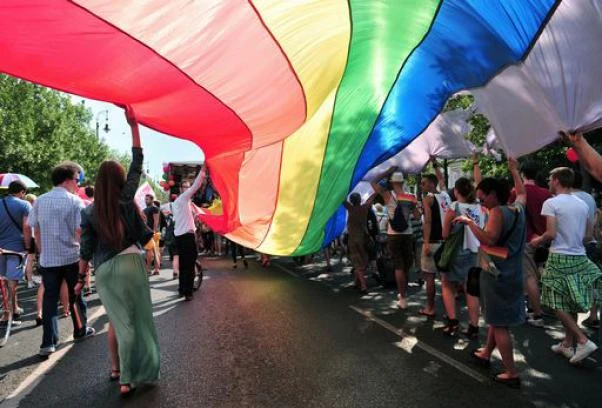 Gay, l'Europa concede il diritto di asilo agli extracomunitari