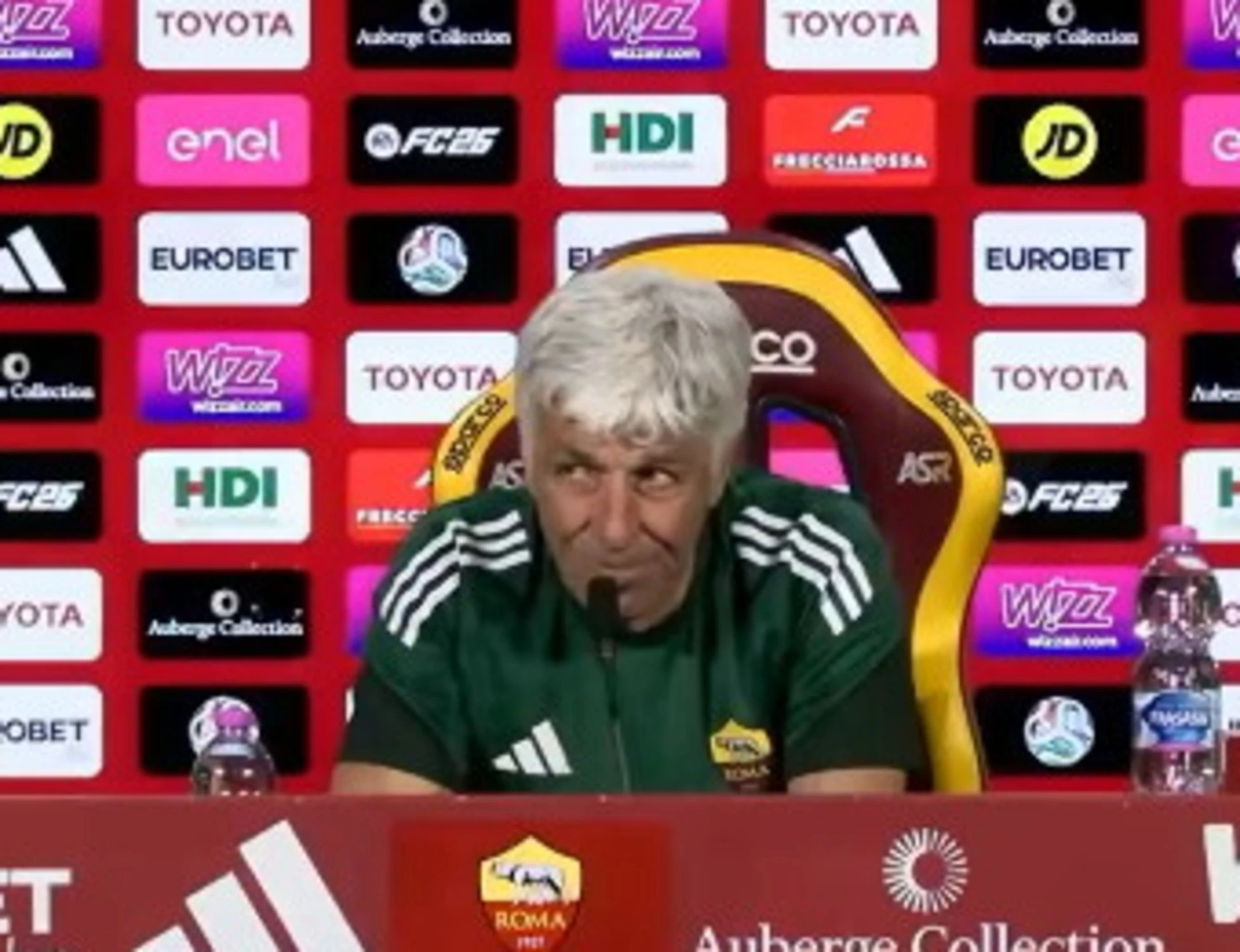 Gian Piero Gasperini, la crisi nervosa: prima le lacrime, poi calci alla porta