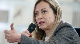 Giorgia Meloni contro Draghi e Speranza: "Covid, avete fallito. Risultati nefasti e italiani mortificati"