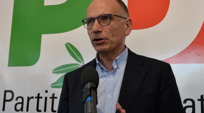 Meloni, Sallusti: "Brava e fortunata. Nella partita della vita si trova contro Letta..."