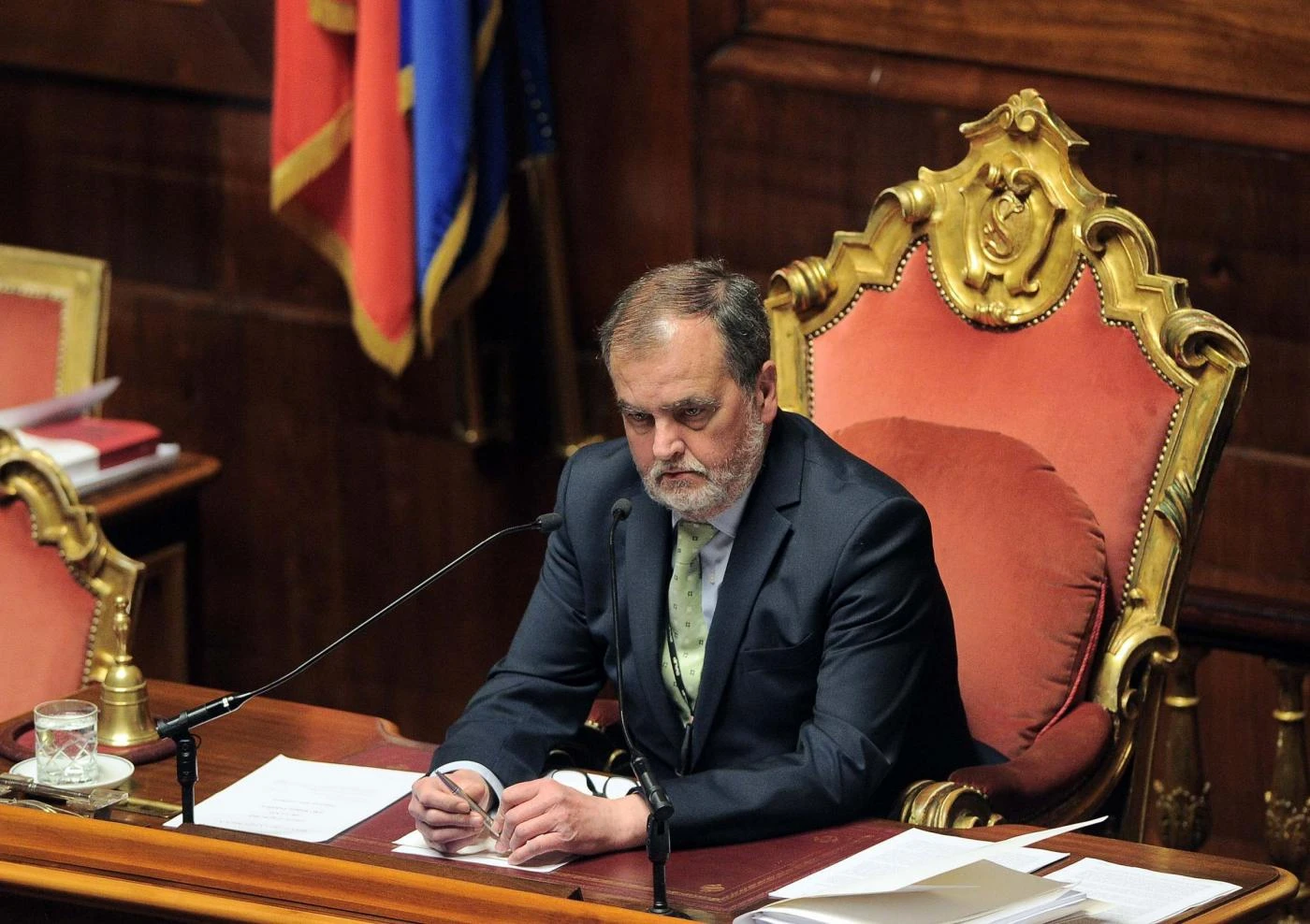 Roberto Calderoli avvisa Pd e 5 Stelle: "Pronto a riaccendere la macchina che fa crollare Palazzo Madama"