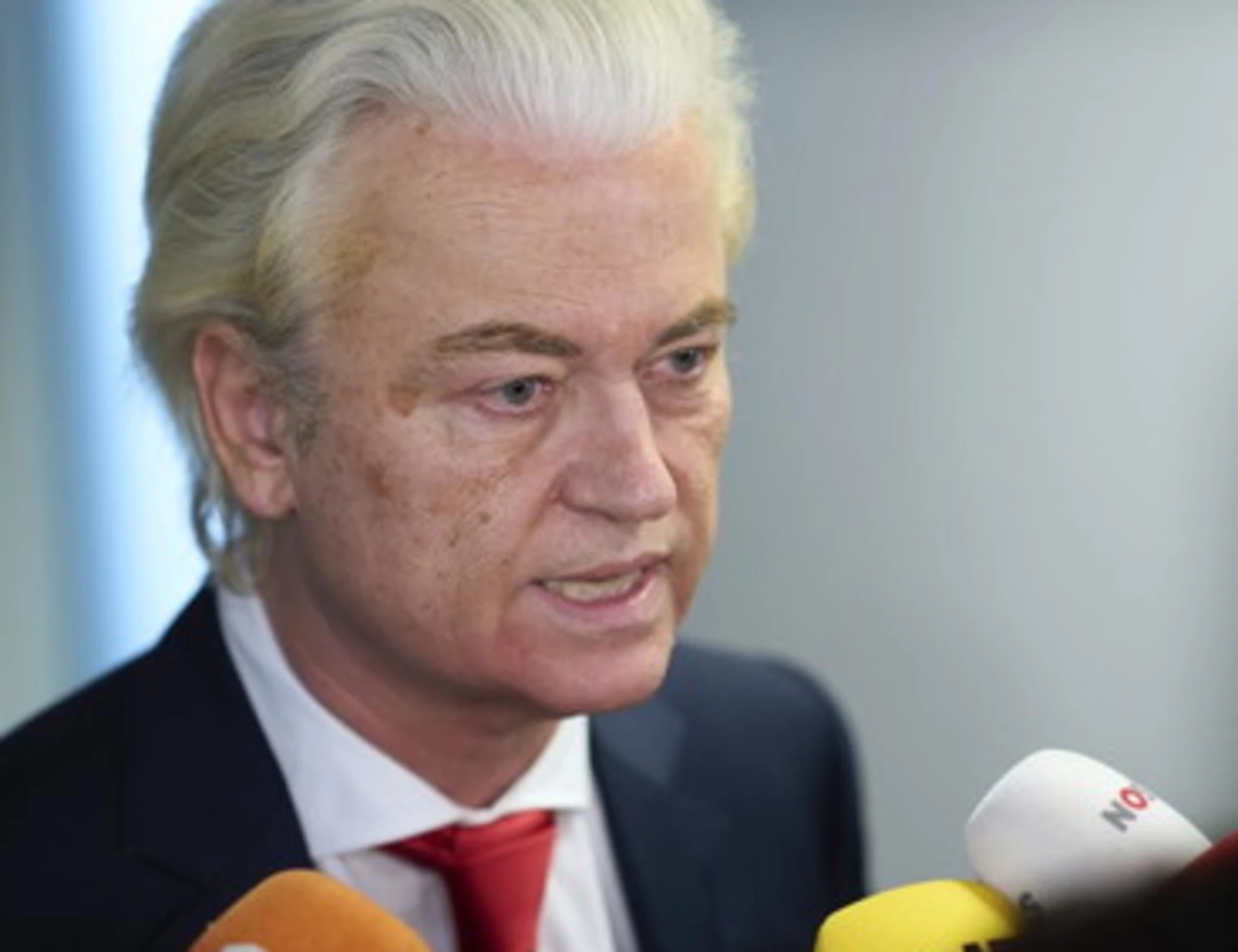 Wilders molla, clamoroso: l'Olanda sta per crollare