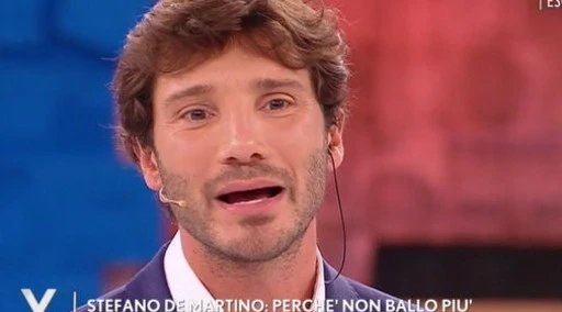 Verissimo, &quot;Belen Rodriguez?&quot;. Stefano De Martino gela Silvia Toffanin