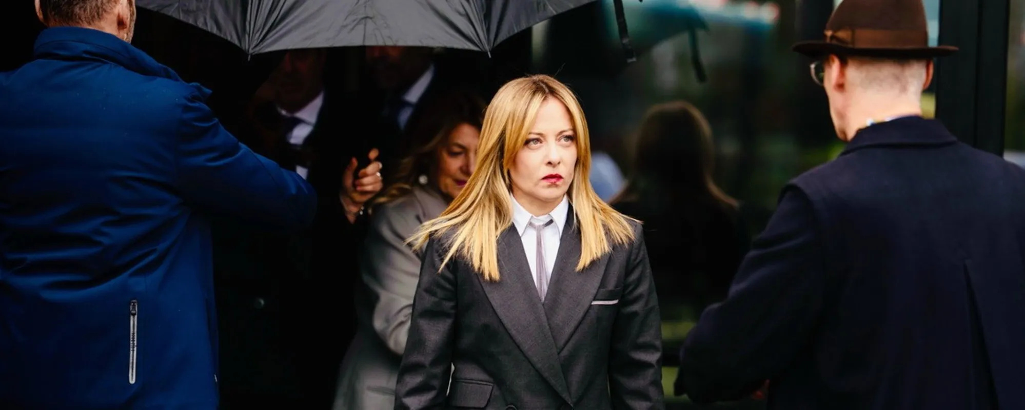 "Meloni cagna": orrore islamico, l'intercettazione scuote l'Italia