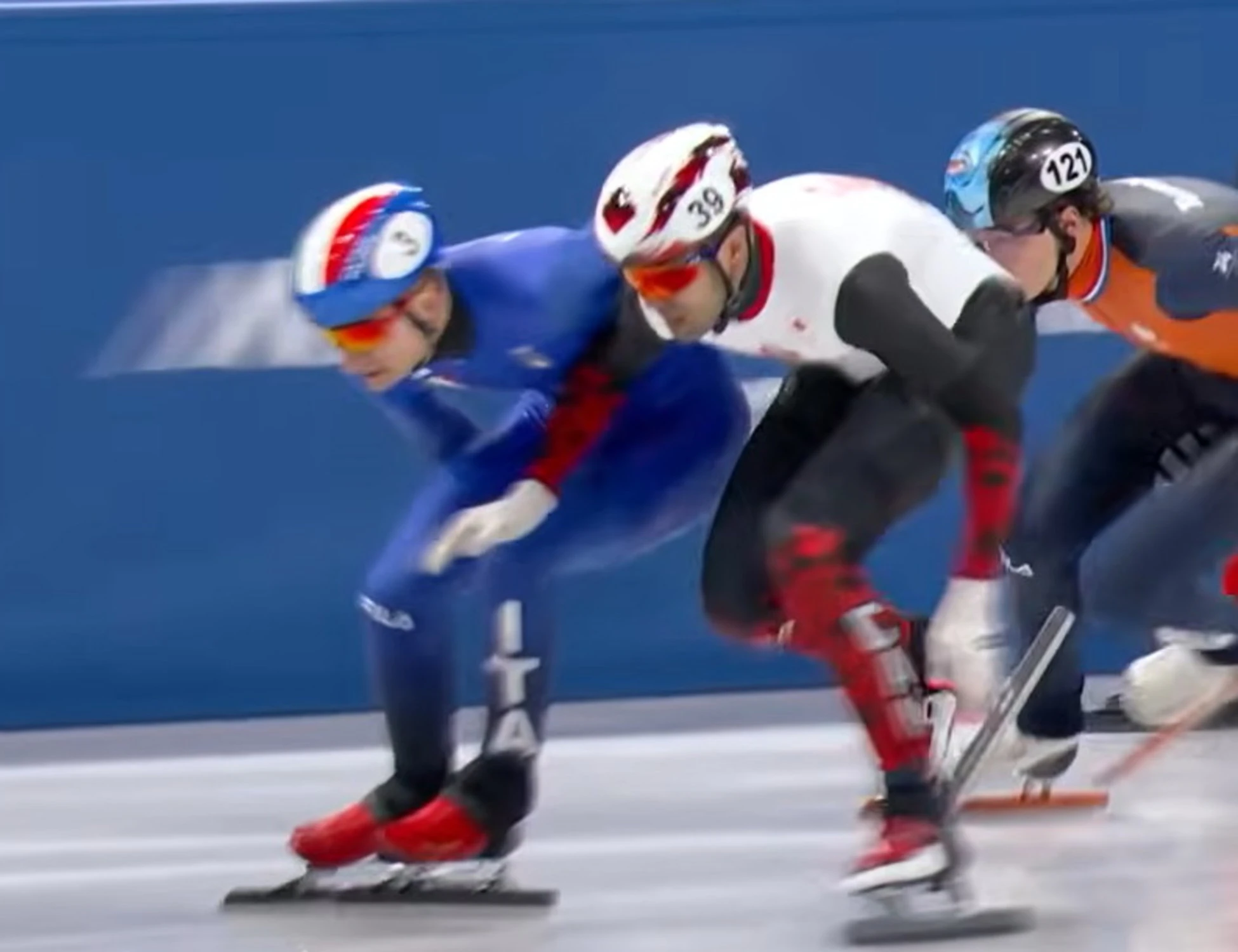 Milano-Cortina, Sighel fatto cadere: scappa e diserta la finalina. Esplode lo scandalo giudici