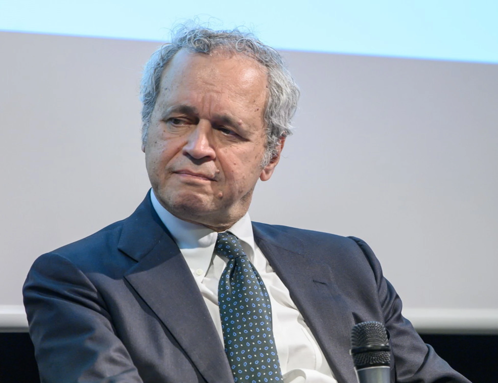 Enrico Mentana inchioda Avs: "Fatayer inneggia a Hitler, ritirare la candidatura"