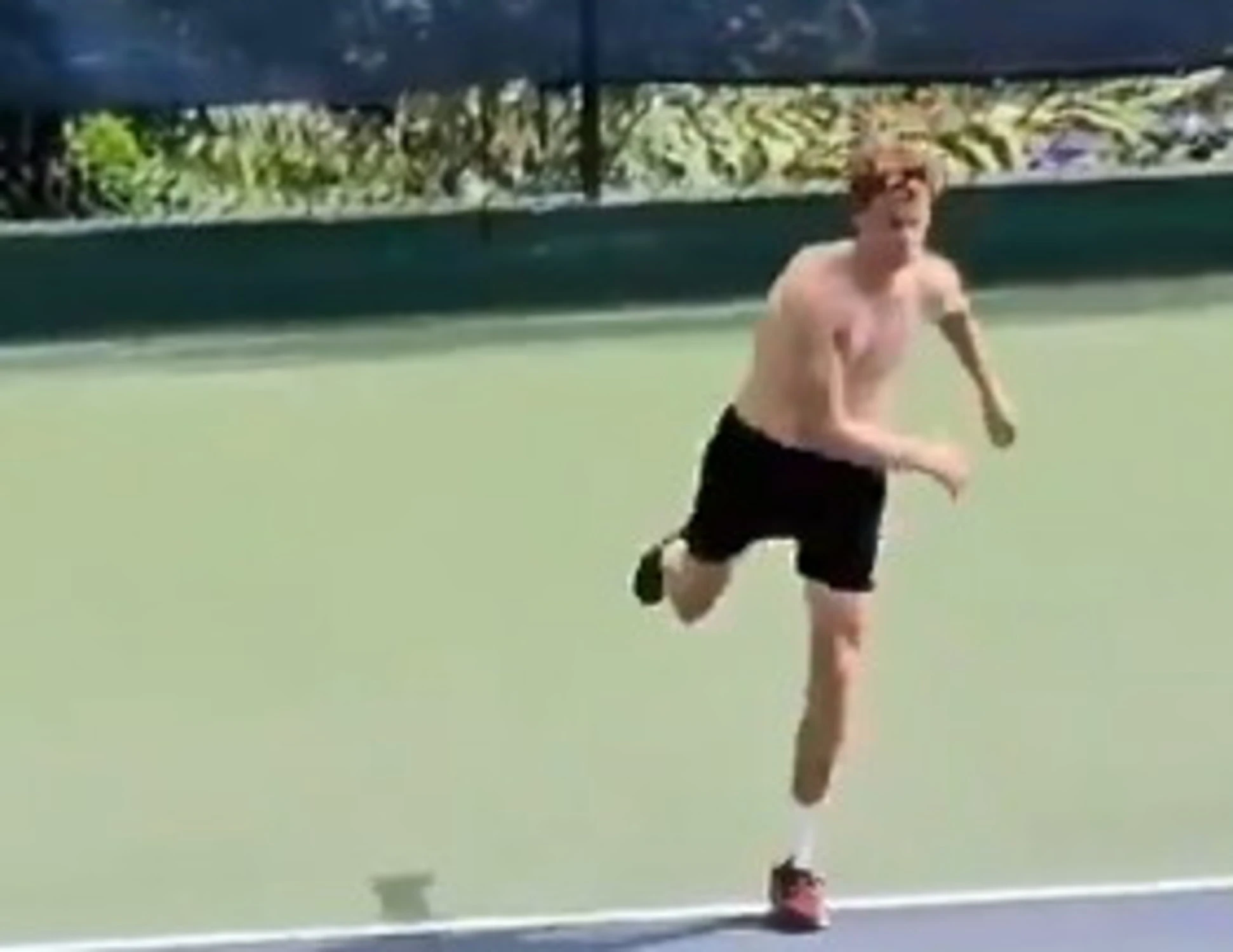 Jannik Sinner, "sono finiti i soldi": una scena pazzesca in allenamento