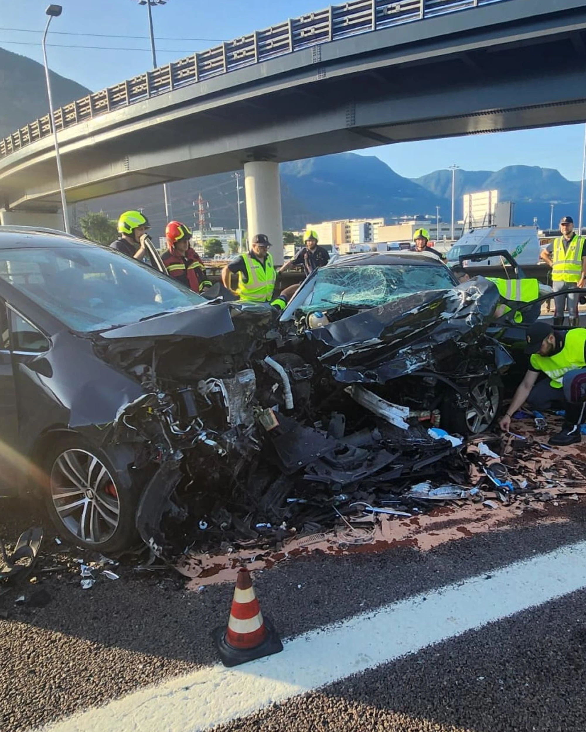 Auto contromano sulla A32 Torino-Bardonecchia: una donna morta, chi c'era alla guida