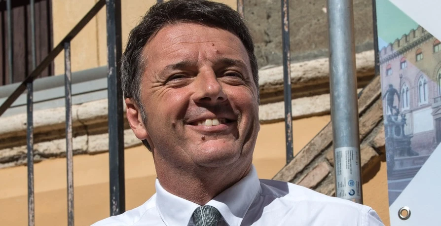 Matteo Renzi twitta in tutte le lingue del mondo contro Erdogan: ego alle stelle