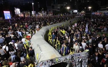 Israele-Hamas: il giorno degli ostaggi e della firma della tregua. Segui la diretta