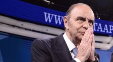 Bruno Vespa, "mai accaduto prima": ma come gode il conduttore, tutto merito del libro su Mussolini