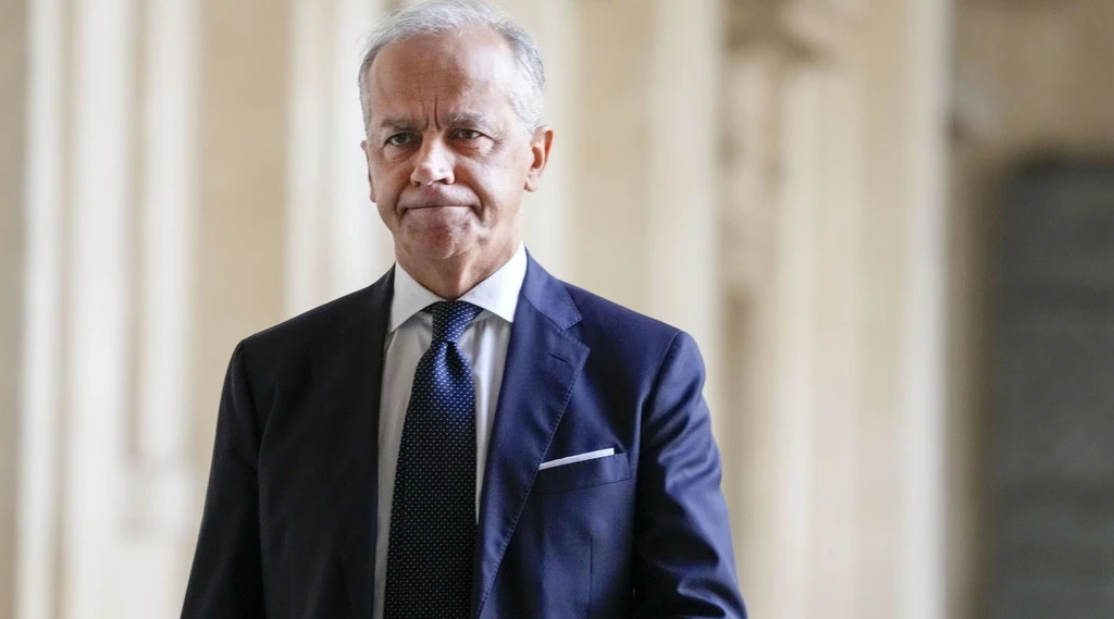 Piantedosi, pronto il piano "tolleranza zero": rave, sequestro immediato