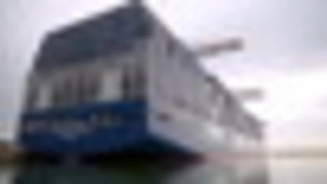 Inaugurata Notre-Dame, gigante dei mari: trasporta 24mila container