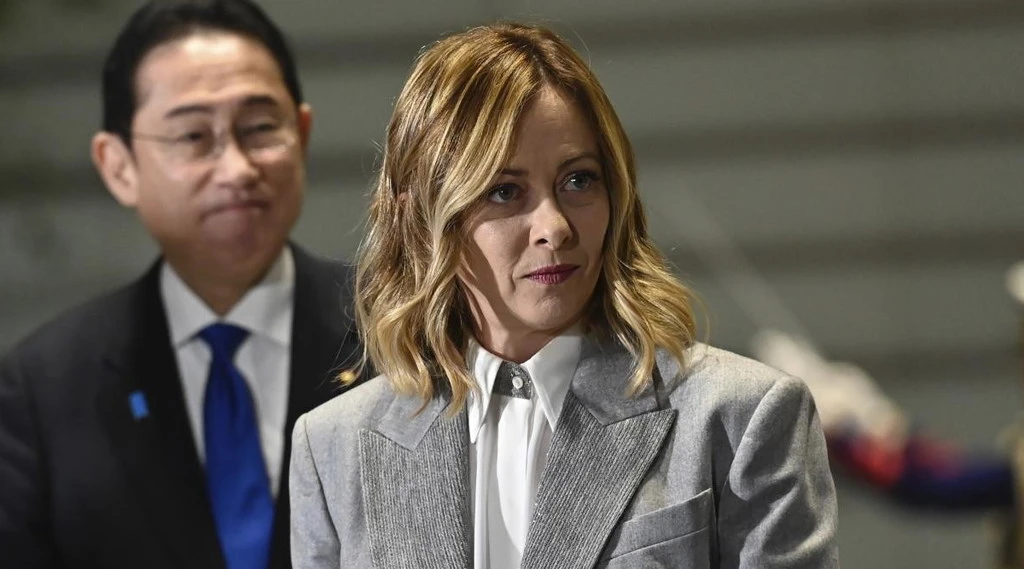 Giorgia Meloni replica a Schlein: "Ilaria Salis? Se è più brava, saprà cosa fare"