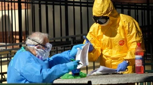 Coronavirus, la ricerca: "Nuovo ceppo, più contagioso. È già arrivato in Europa"