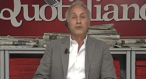 Marco Travaglio, dramma umano: pur di difendere Alfonso Bonafede si schiera con Matteo Salvini