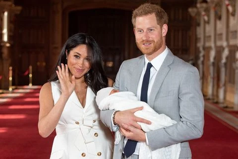 Meghan Markle, suo figlio una scimmia? Il giornalista della Bbc già licenziato fa una fine orribile