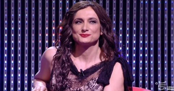 Grande Fratello, Vladimir Luxuria racconta il suo drammatico passato: "Perché mi drogavo"